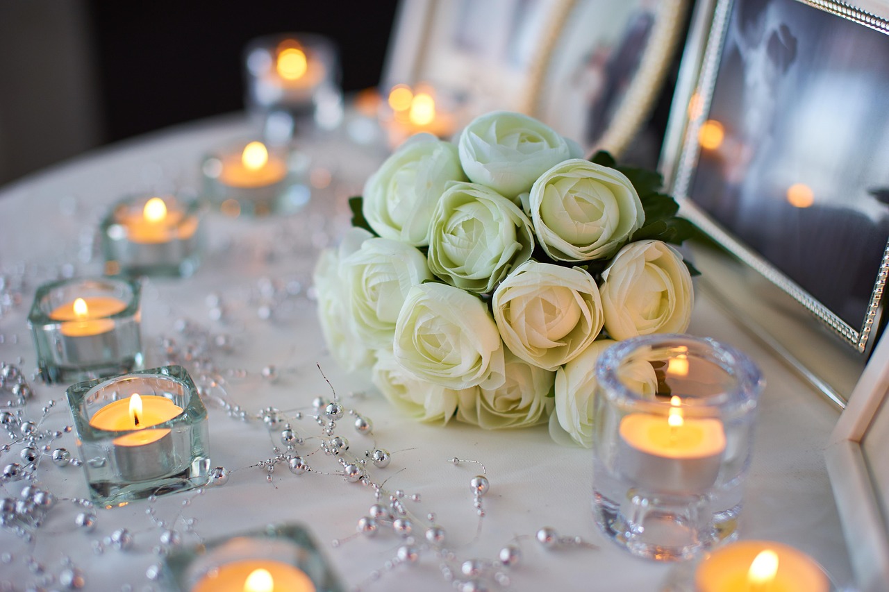 Longmeadow MA refined wedding table centerpiece